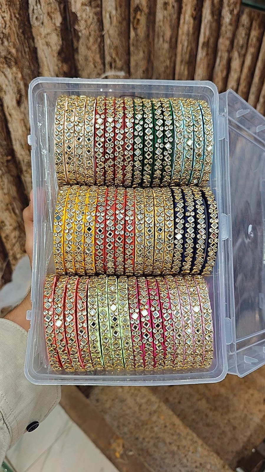 THREAD KUNDAN BANGLES COMBO BOX - Bangles King